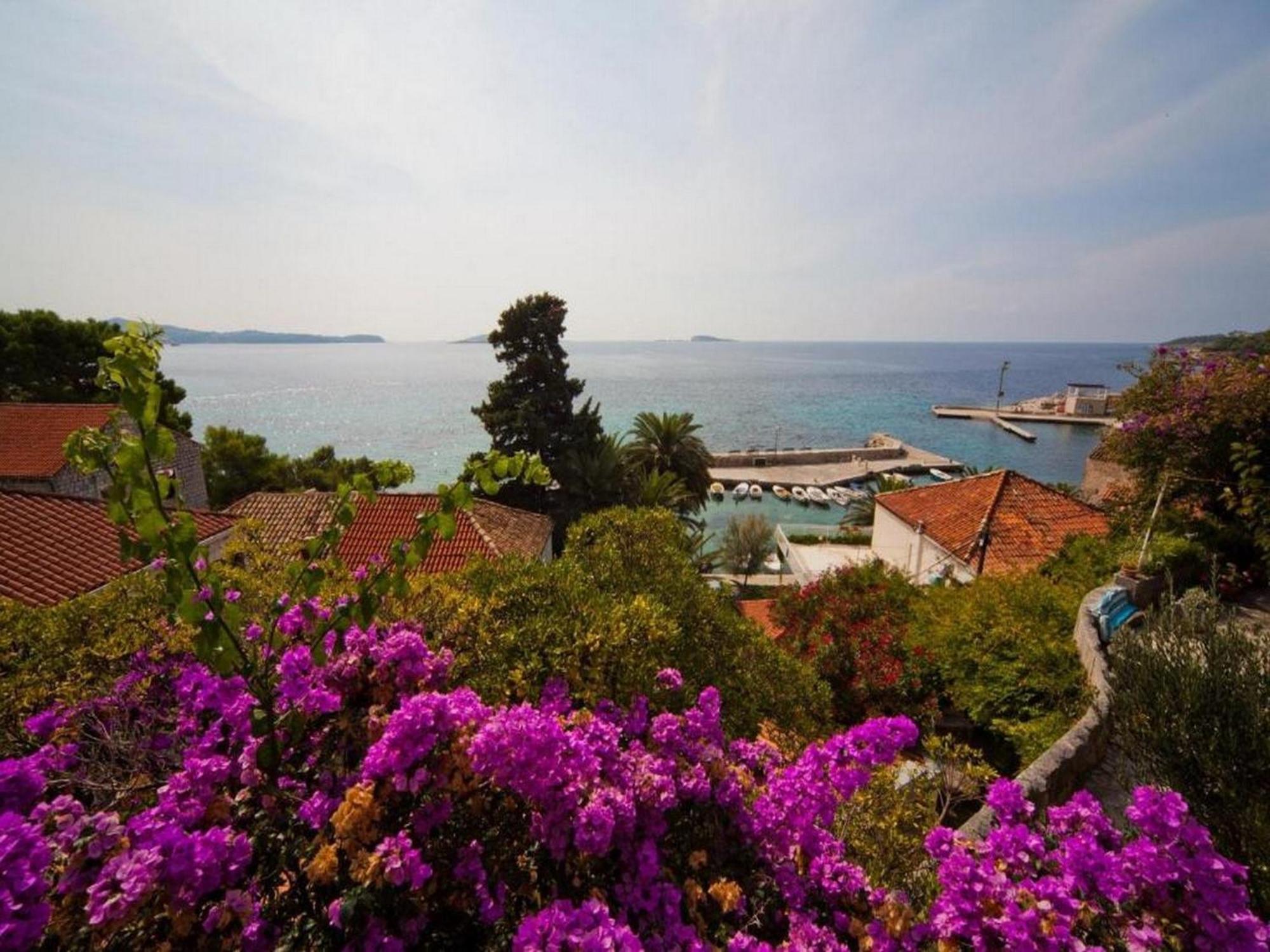 Apartments Mare Mlini Pokoj fotografie