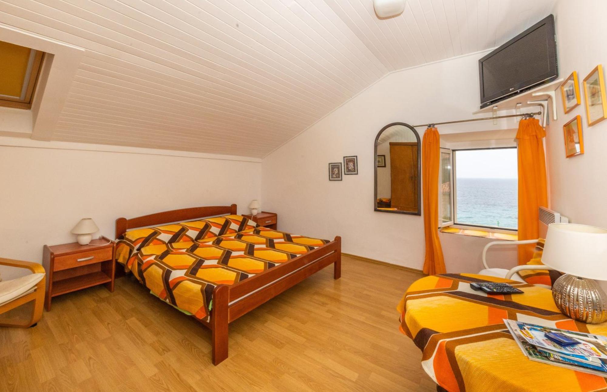 Apartments Mare Mlini Pokoj fotografie